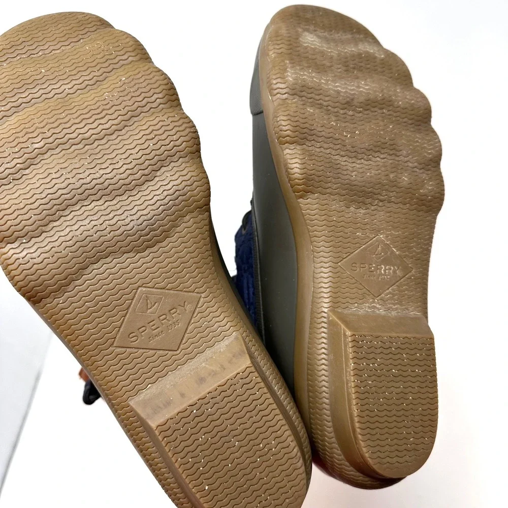 Sperry Saltwater Quilted Duck Boot Navy Size‎ 7